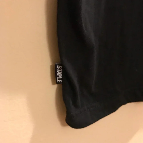 STAPLE PIGEON MEN'S BLACK Long Sleeve T-SHIRT Size L Large - Picture 3 of 8